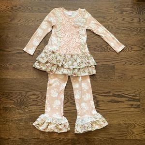 Girl’s floral matching set